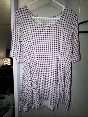 Lane Bryant White Tee with Purple and Black Grid Print